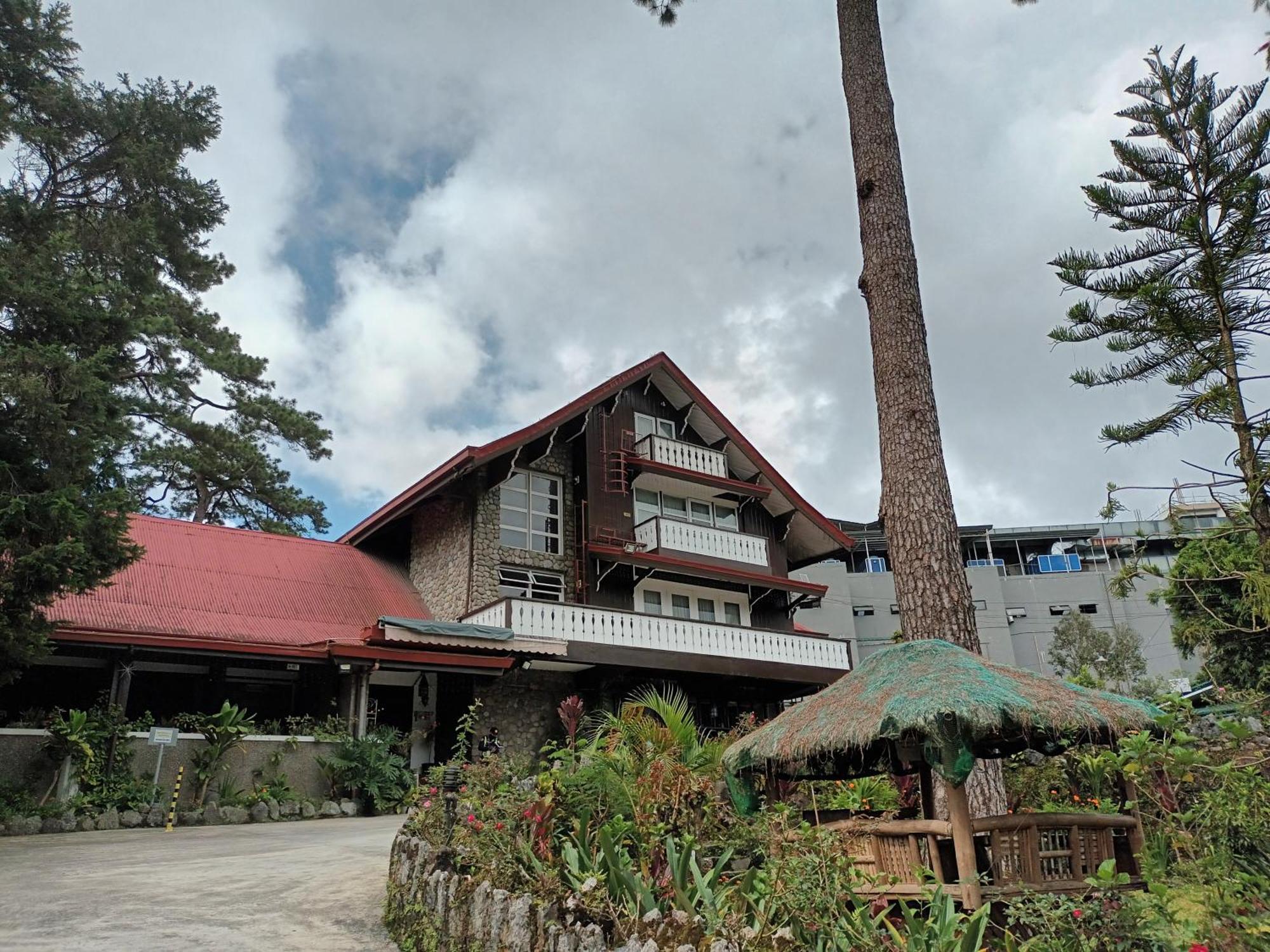Log Cabin Hotel - Baguio Baguio City Exterior foto